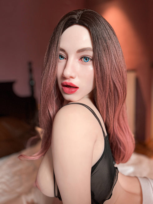 157cm/5ft2 D-Cup Silicone Head Hyper Realistic Sex Doll - RealDolls4U